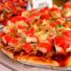 Trucos de pizza de mariscos Secuencia de cocción de pizza de calamar