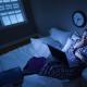 علل بی خوابی در زنان علل بی خوابی در دختران 25 ساله